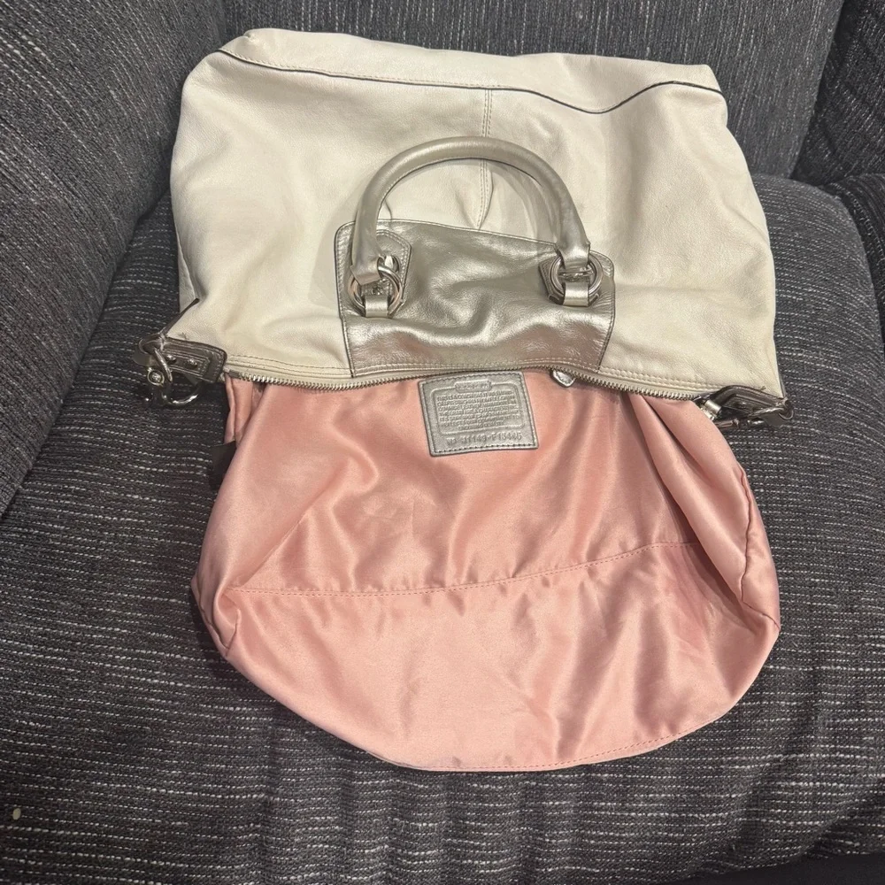 Coach Metallic Silver and Cream Satchel - excellent condition - Picture 7 of 16